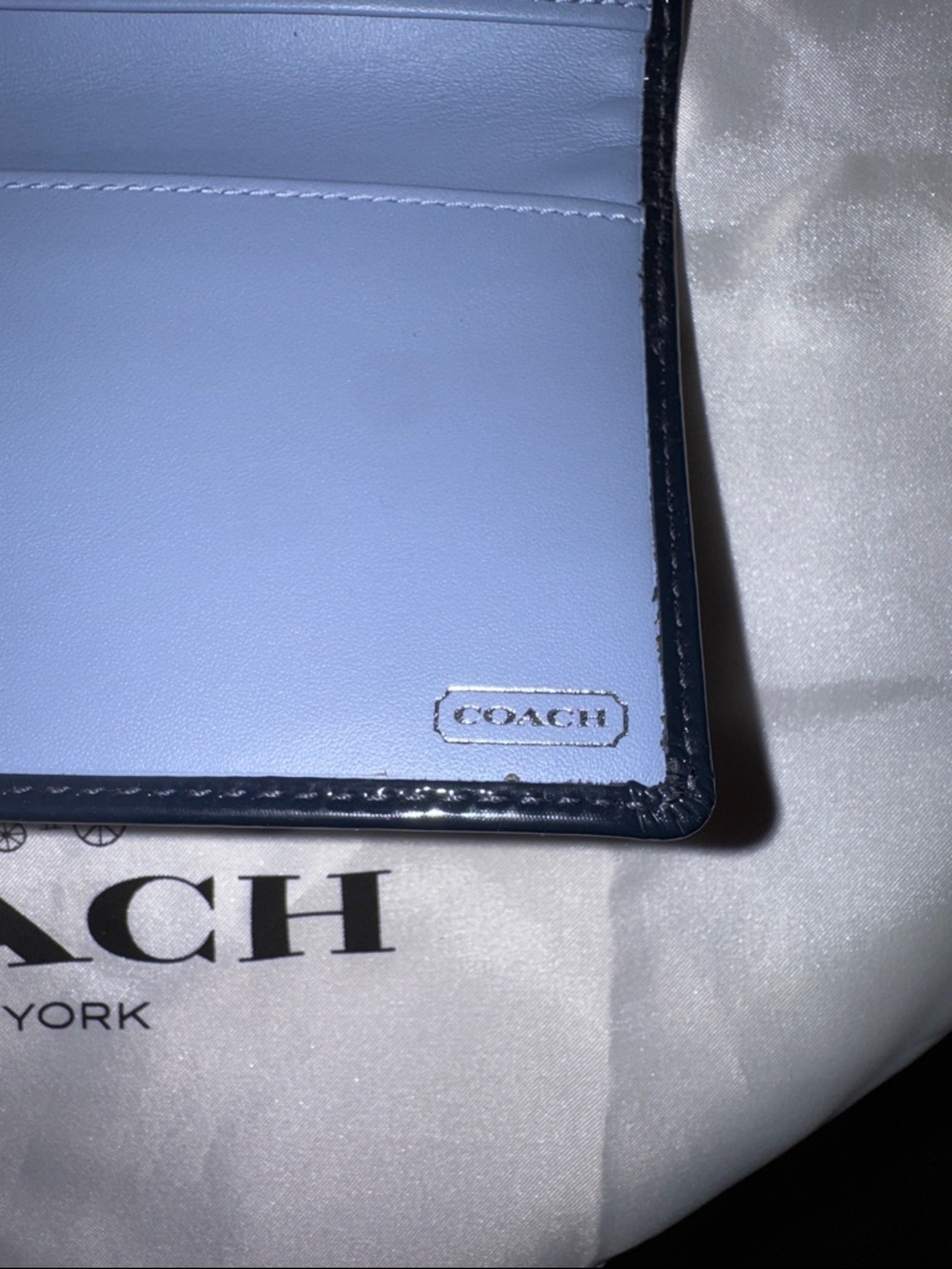 Coach Dark Blue Patent Leather Satchel with matching Wallet & Checkbook EUC - Picture 11 of 16